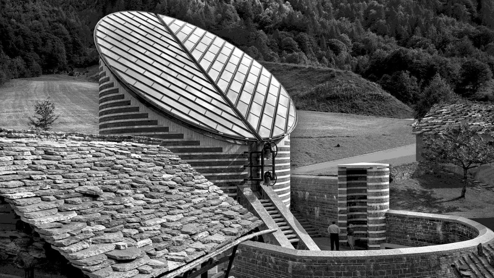 Chiesa di San Giovanni Battista, Mogno, Valle Maggia, Svizzera, 1986-1998, Mario Botta